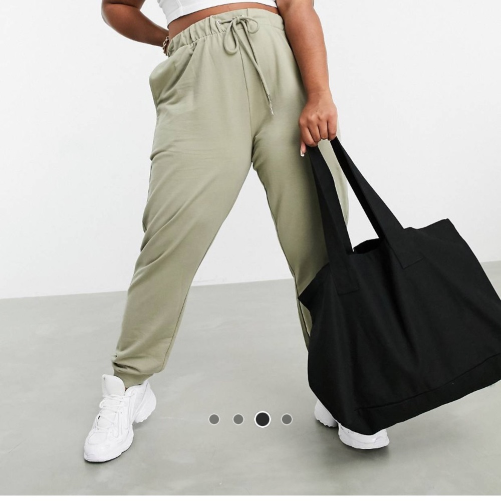 Black canvus tote